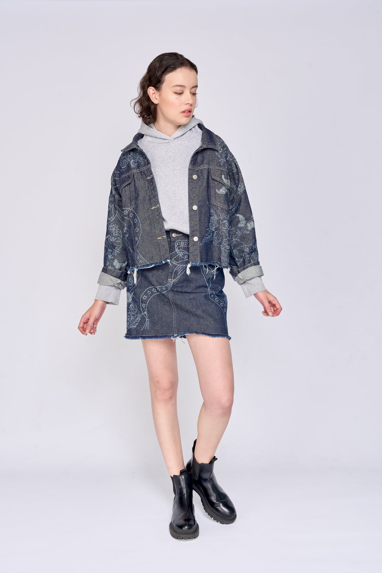 Laser Print Jacket 040