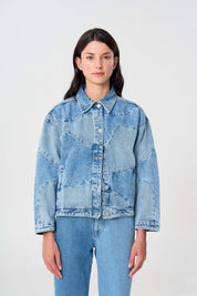 chaqueta femenina en denim