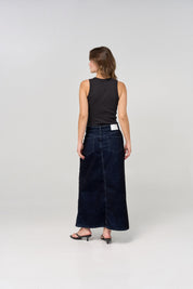 Deep skirt 195