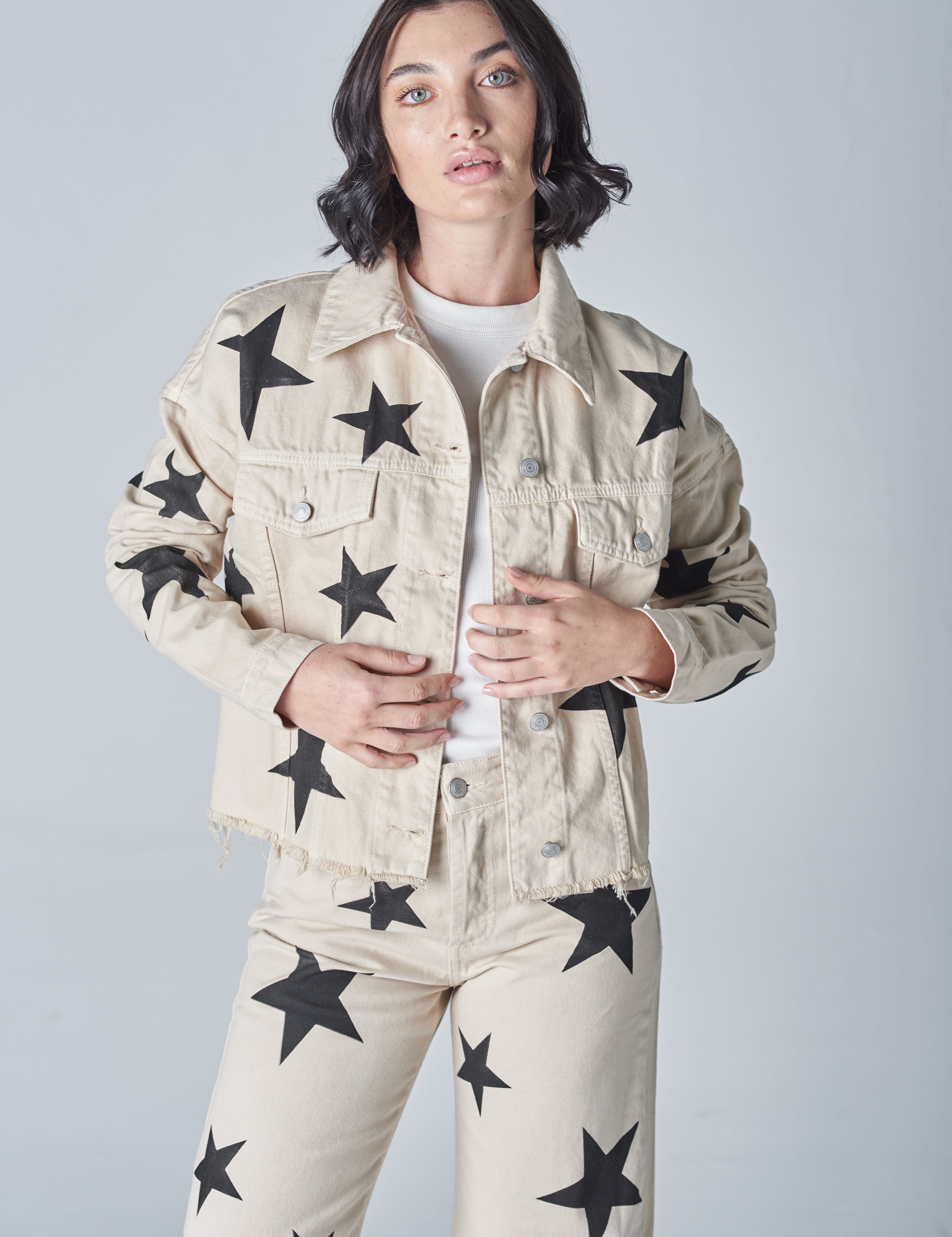 set de chaqueta de jean moderna y versátil y pantalon de jean